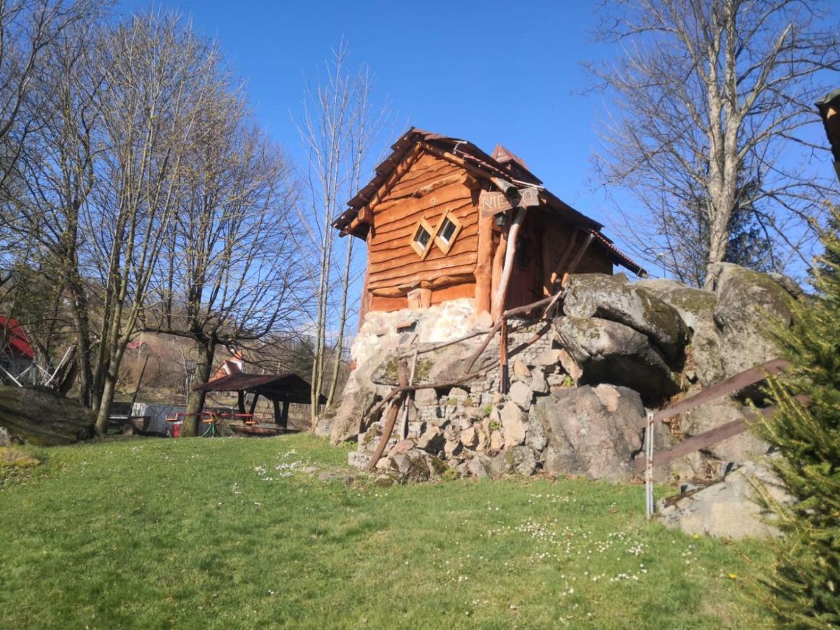 Osrodek Wypoczynkowy Nad Wodospadem Przesieka Exteriör bild